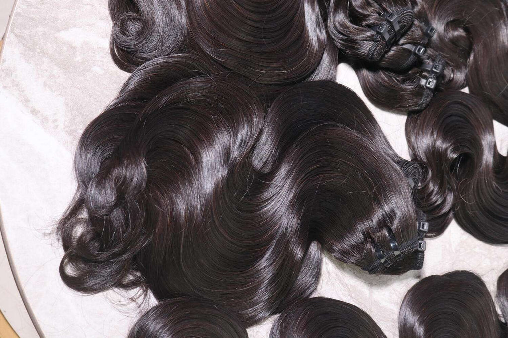 Raw hair bundle body wave natural color(1b) premium quality Vietnam factory light chemical processed straight style premium