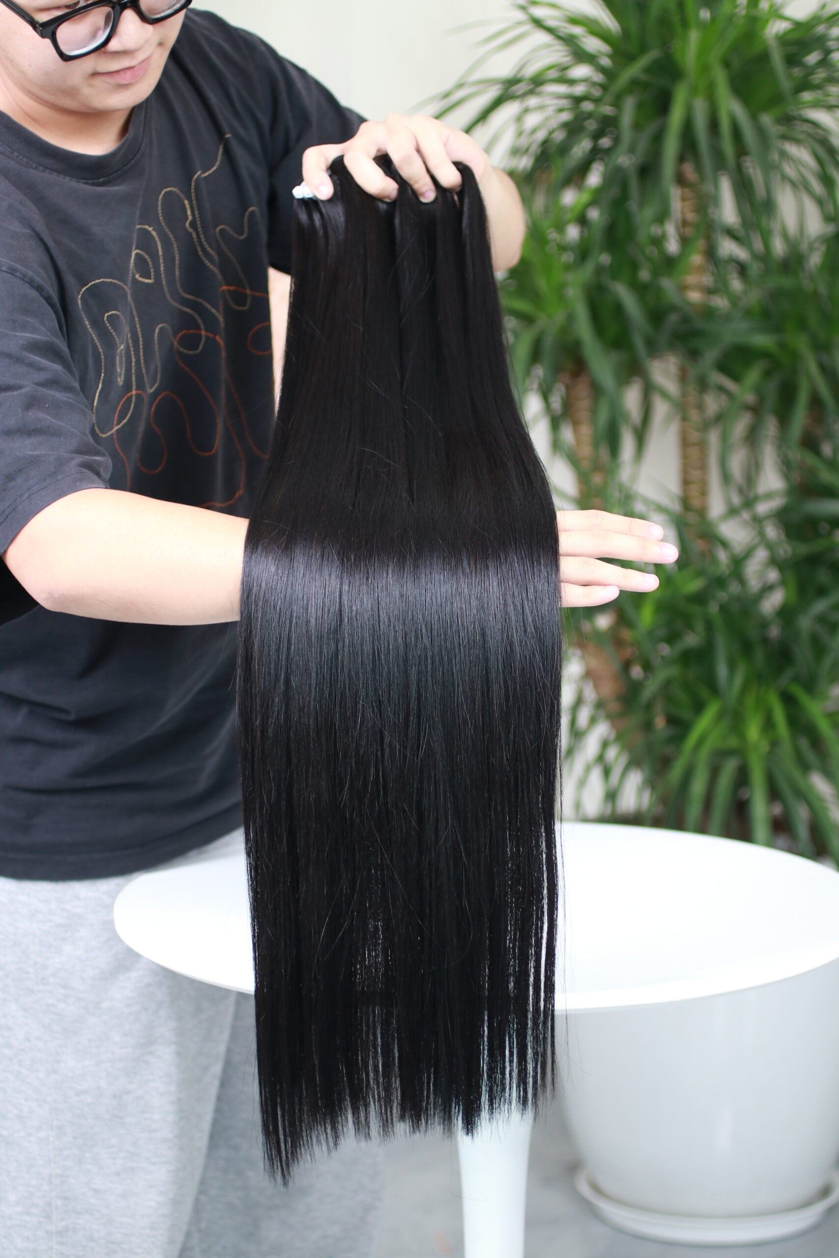 Premium Silky Bone Straight Raw Hair Natural Color 24 Inches Weft – 100% Human Hair Bundle