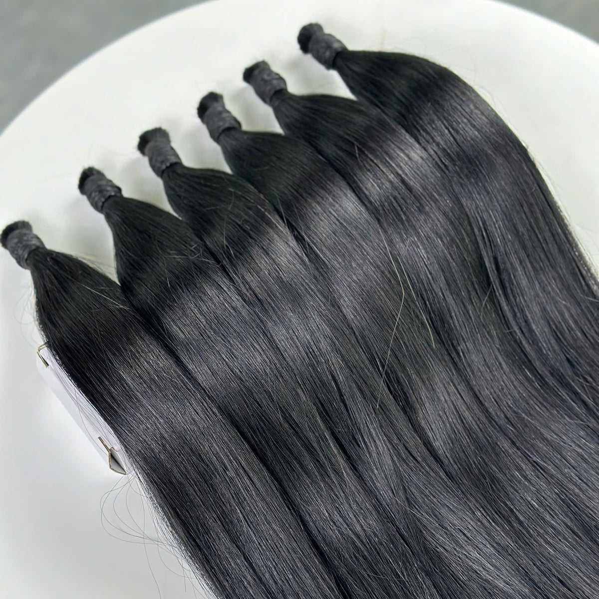 Straight raw bulk hair close-up