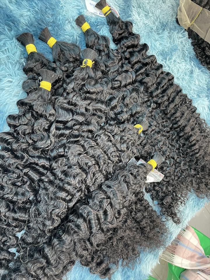 Bermese Curly Raw Bulk Hair 100% Human Hair (Raw hair) Premium Quality Fro Wig Making Raw Curly Style Wholesale